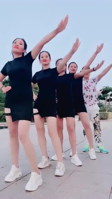 娱乐吃瓜女,揭秘明星幕后故事