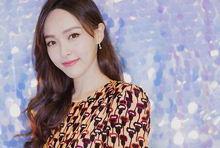 娱乐吃瓜酱王安宇,娱乐吃瓜界的“酱王”，揭秘娱乐圈幕后故事