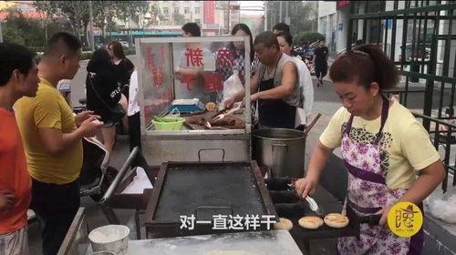 娱乐吃瓜酱摆摊,娱乐吃瓜酱的美食传奇