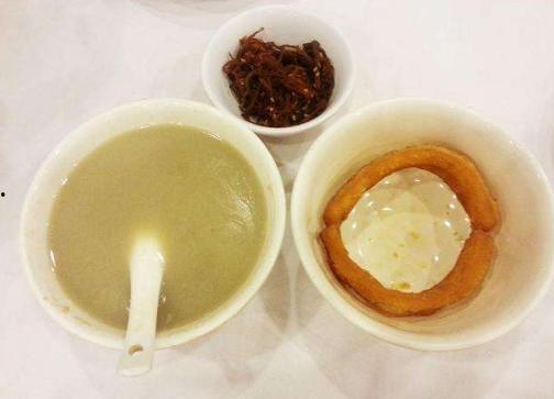 娱乐吃瓜酱豆汁,揭秘娱乐圈的甜蜜与苦涩