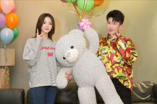 娱乐吃瓜小生,吃瓜小生带你领略幕后风云